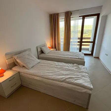 Na Zielonych Wzgorzach *