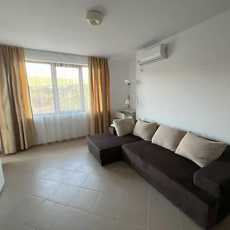 アパート Na Zielonych Wzgorzach サニービーチ