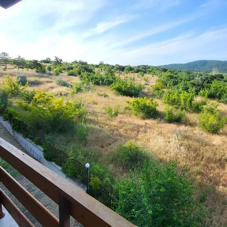 Na Zielonych Wzgorzach Apartmán