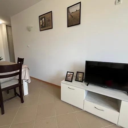 Na Zielonych Wzgorzach アパート