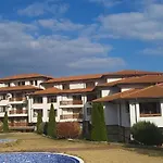 Na Zielonych Wzgórzach Apartamento