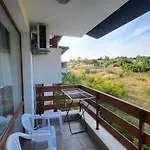 Na Zielonych Wzgórzach Apartamento Sunny Beach
