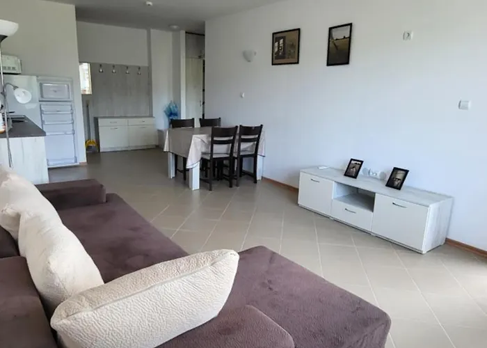 アパート Na Zielonych Wzgorzach サニービーチ