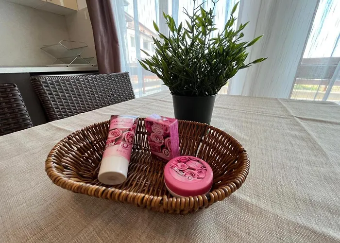 Na Zielonych Wzgorzach アパート サニービーチ